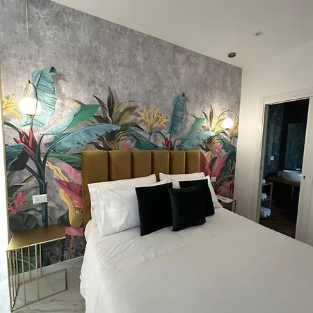 Savior Deluxe לינה וארוחת בוקר 3*